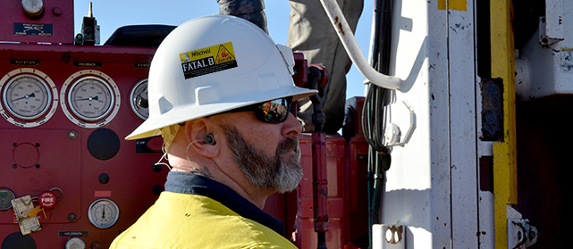 worker wearing helment
